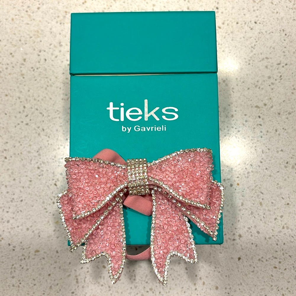 🎀 TIEKS 2025 Limited Edition Valentine Bow Box Topper & Box 🎀